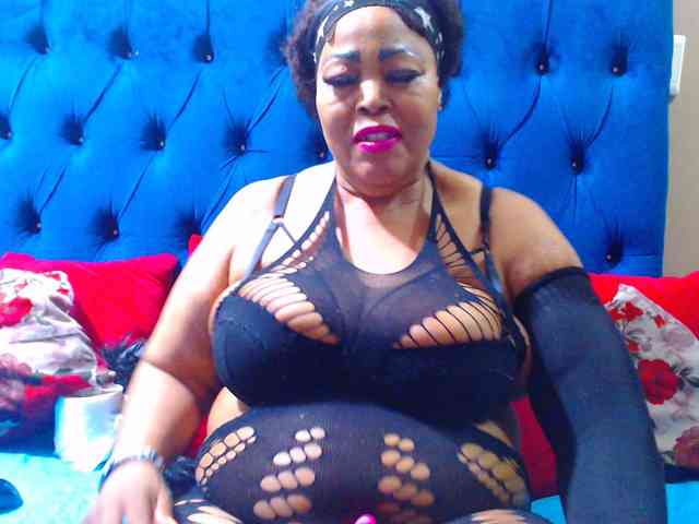 Ebonycandy10 webcam
