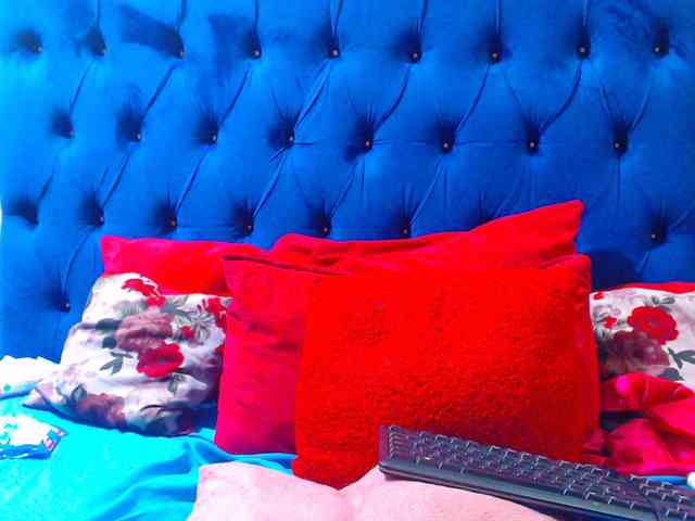Ebonycandy10 webcam