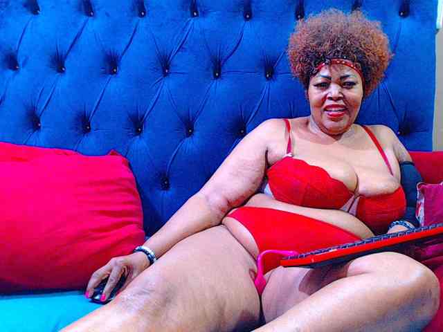 Ebonycandy10 webcam