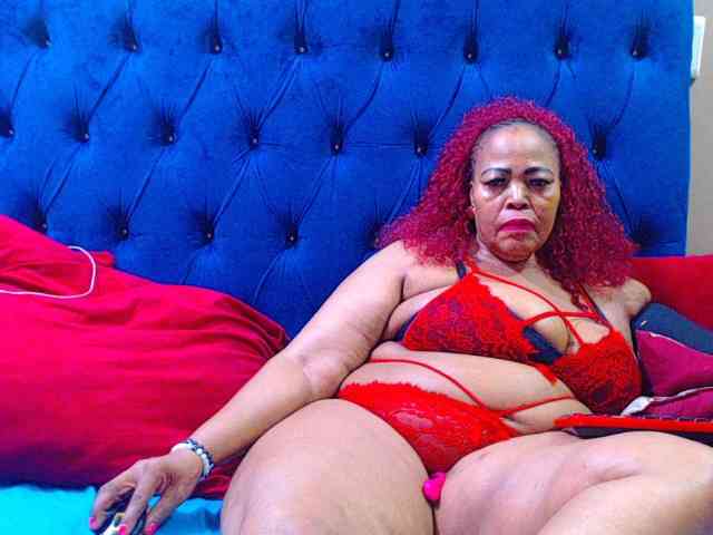 Ebonycandy10 webcam