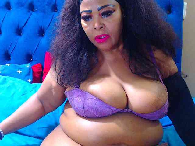 Ebonycandy10