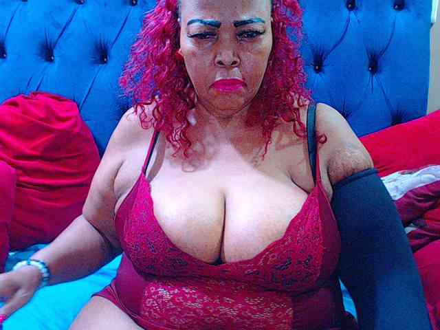 Ebonycandy10 webcam