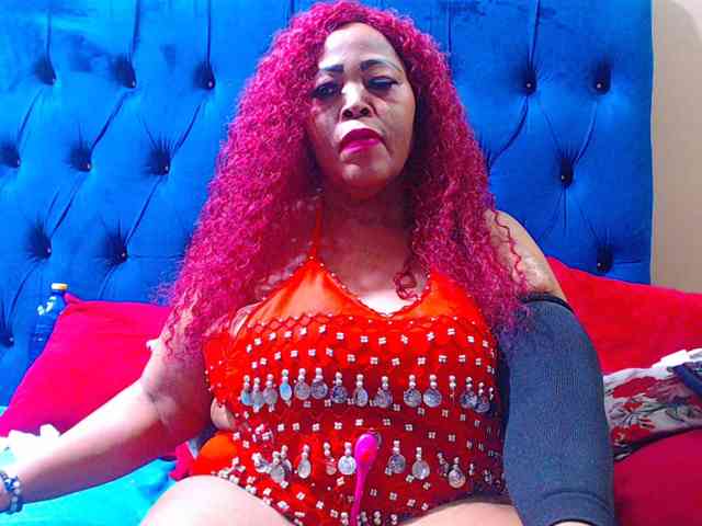 Ebonycandy10 webcam