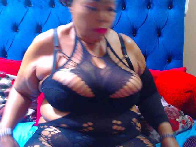 Ebonycandy10 webcam