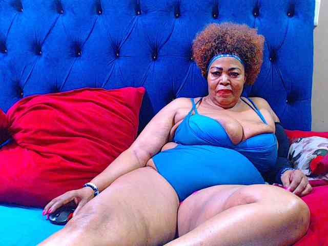 Ebonycandy10 webcam