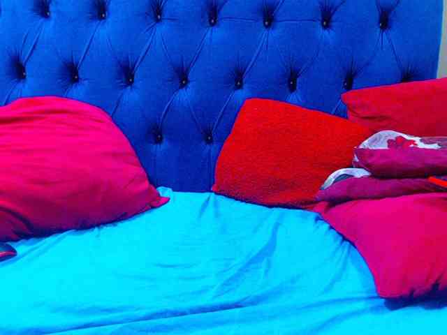 Ebonycandy10 webcam