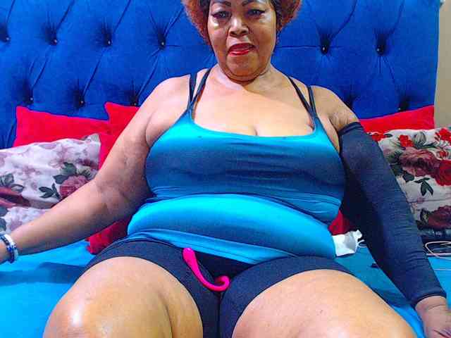 Ebonycandy10 webcam