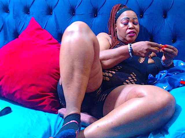 Ebonycandy10 webcam