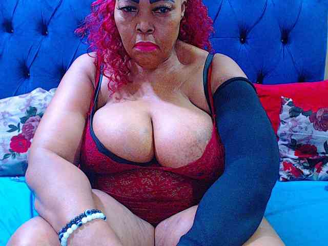 Ebonycandy10 webcam