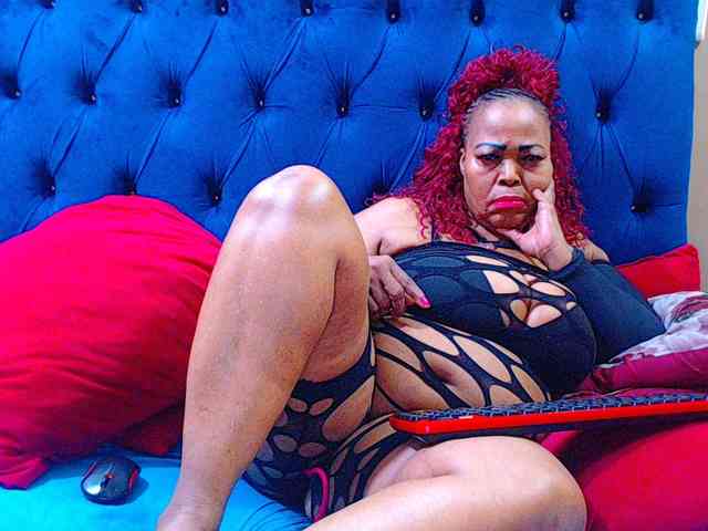 Ebonycandy10 webcam