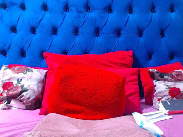 Ebonycandy10 webcam