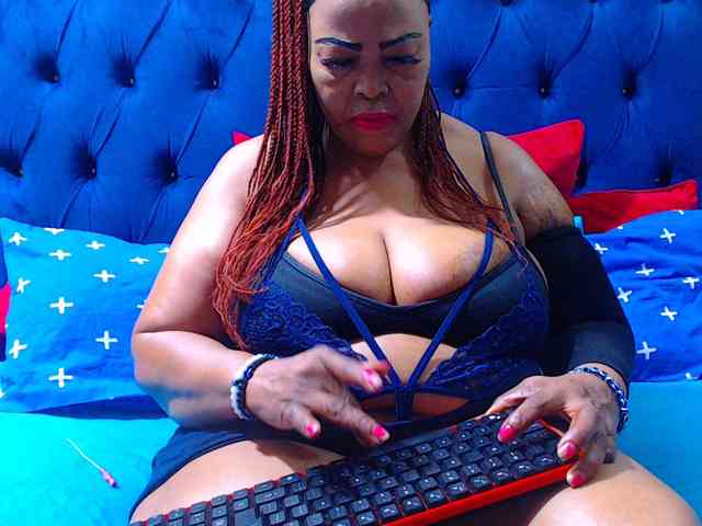 Ebonycandy10 Ebonycandy10