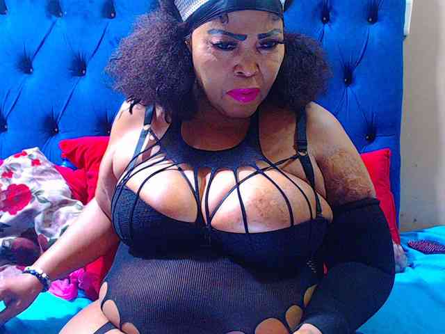 Ebonycandy10