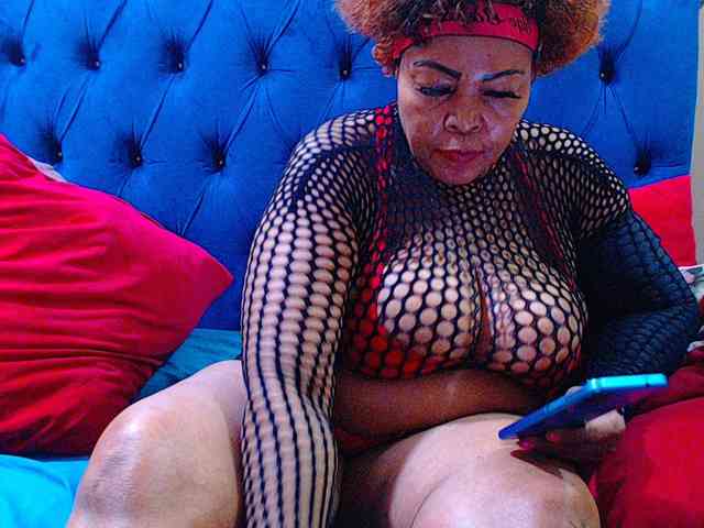 Modèle: Ebonycandy10