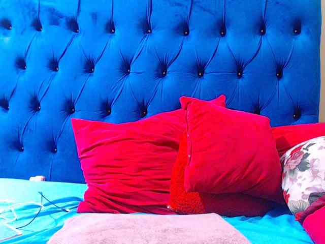 Ebonycandy10 webcam