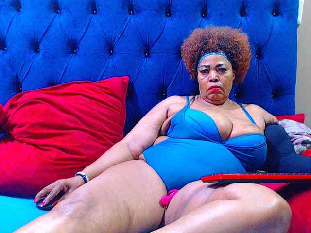 Ebonycandy10 webcam