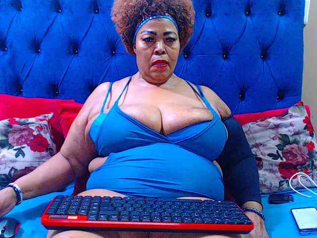 Ebonycandy10