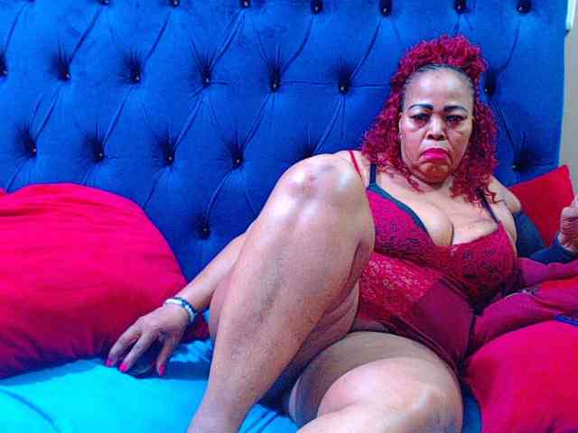 Ebonycandy10 webcam