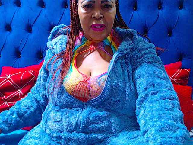 Ebonycandy10 webcam