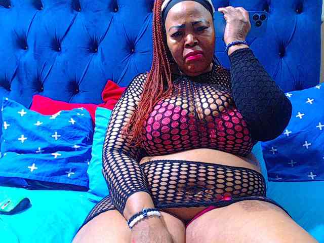 Ebonycandy10 webcam