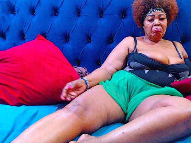 Ebonycandy10 webcam