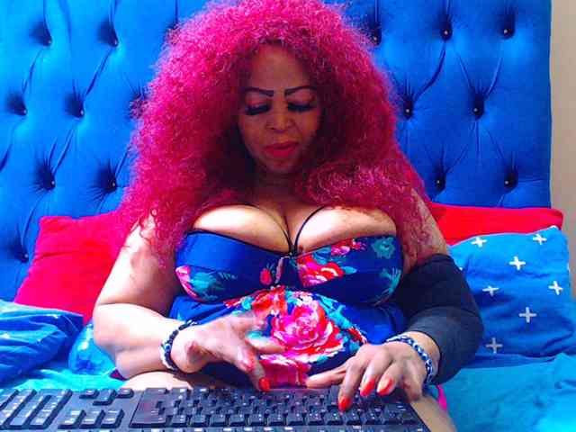 Ebonycandy10