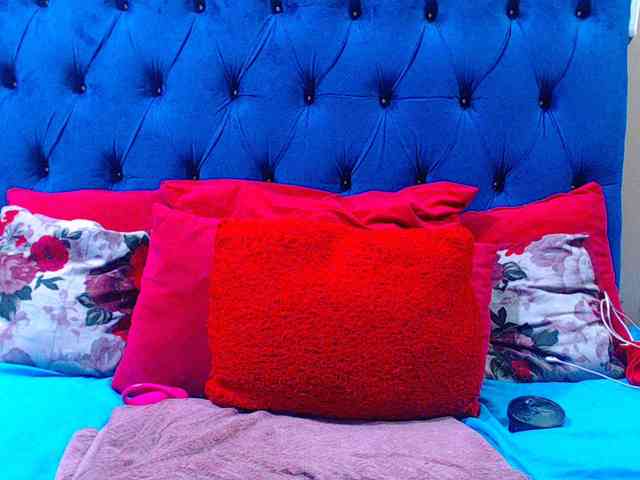 Ebonycandy10 webcam
