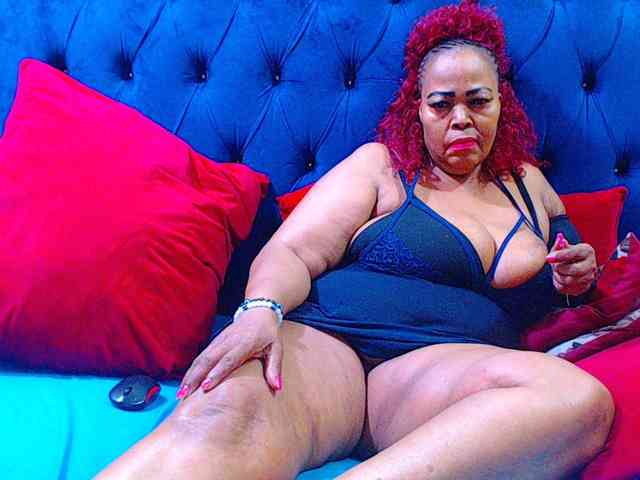 Ebonycandy10 webcam