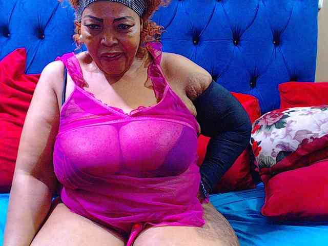 Ebonycandy10 webcam