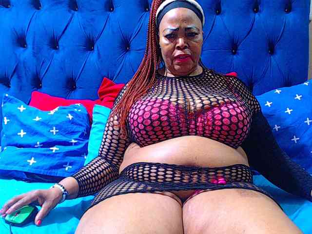 Ebonycandy10 webcam