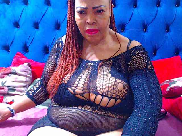 Ebonycandy10 webcam