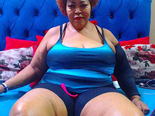 Ebonycandy10 webcam
