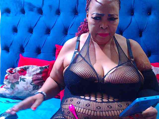 Ebonycandy10 webcam