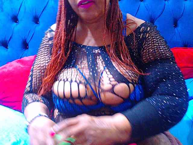 Ebonycandy10 webcam