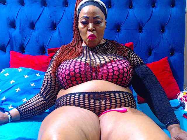 Ebonycandy10 webcam