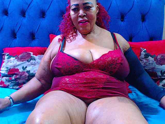 Ebonycandy10 webcam