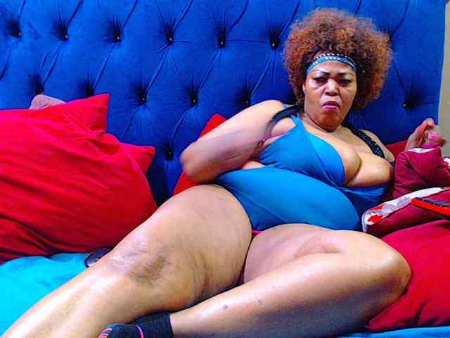 Ebonycandy10 webcam