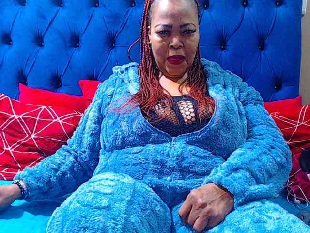 Ebonycandy10 webcam