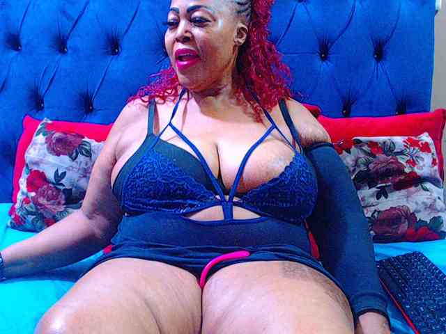 Ebonycandy10 webcam