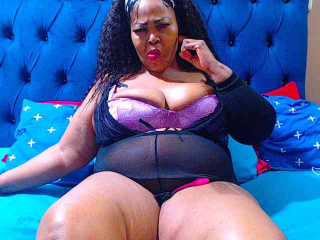 Ebonycandy10