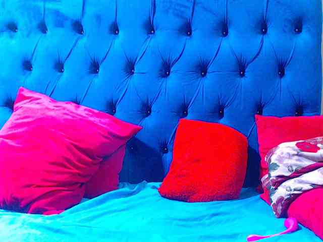 Ebonycandy10 webcam