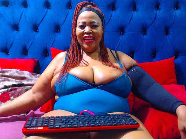 Ebonycandy10 webcam