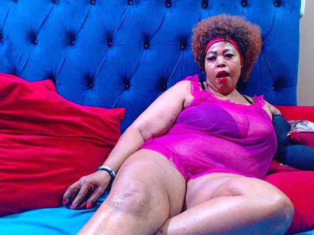 Ebonycandy10 webcam