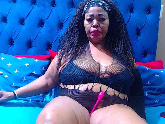 Ebonycandy10