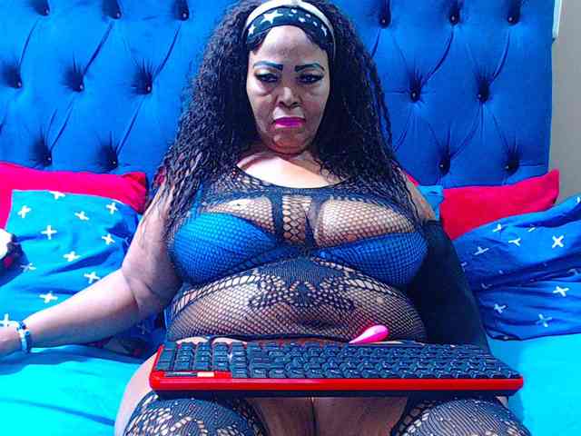 Ebonycandy10 webcam