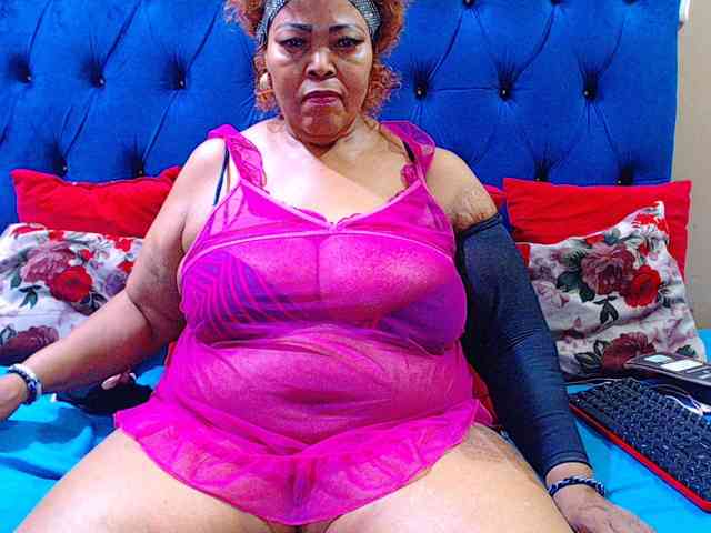 Ebonycandy10