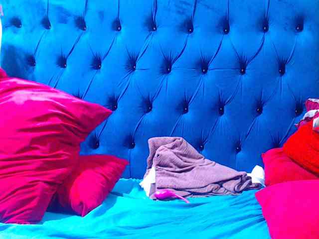 Ebonycandy10 webcam