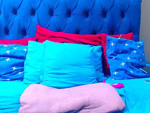 Ebonycandy10 webcam