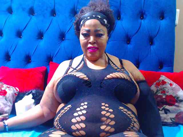 Ebonycandy10 webcam