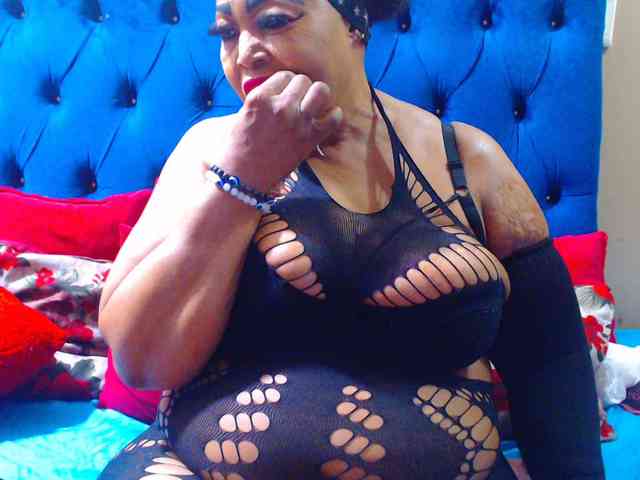 Ebonycandy10 webcam
